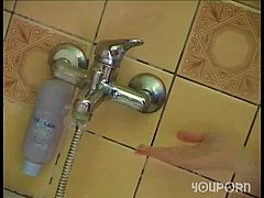 Порно фото волосатых женщин в ванной смотреть