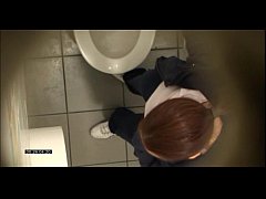 Порно Смотреть Камера В Туалете
