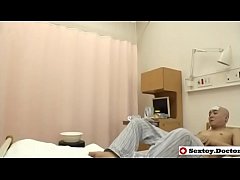 Медсестра померила пульс через минет